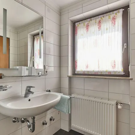 Café-pension Endehof Affittacamere Oberprechtal